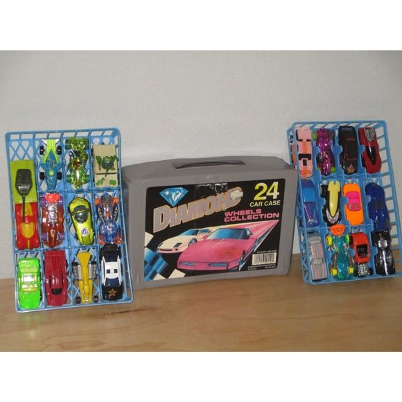 Hot Wheels Lot of 24 Assorted Cars Trucks Military and More Diamond Case Pre Own - Picture 1 of 7